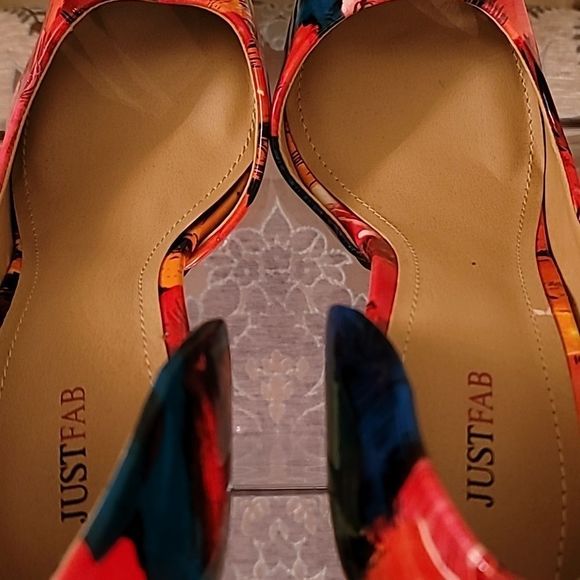 JustFab Dina Floral Print Heels - Picture 9 of 15